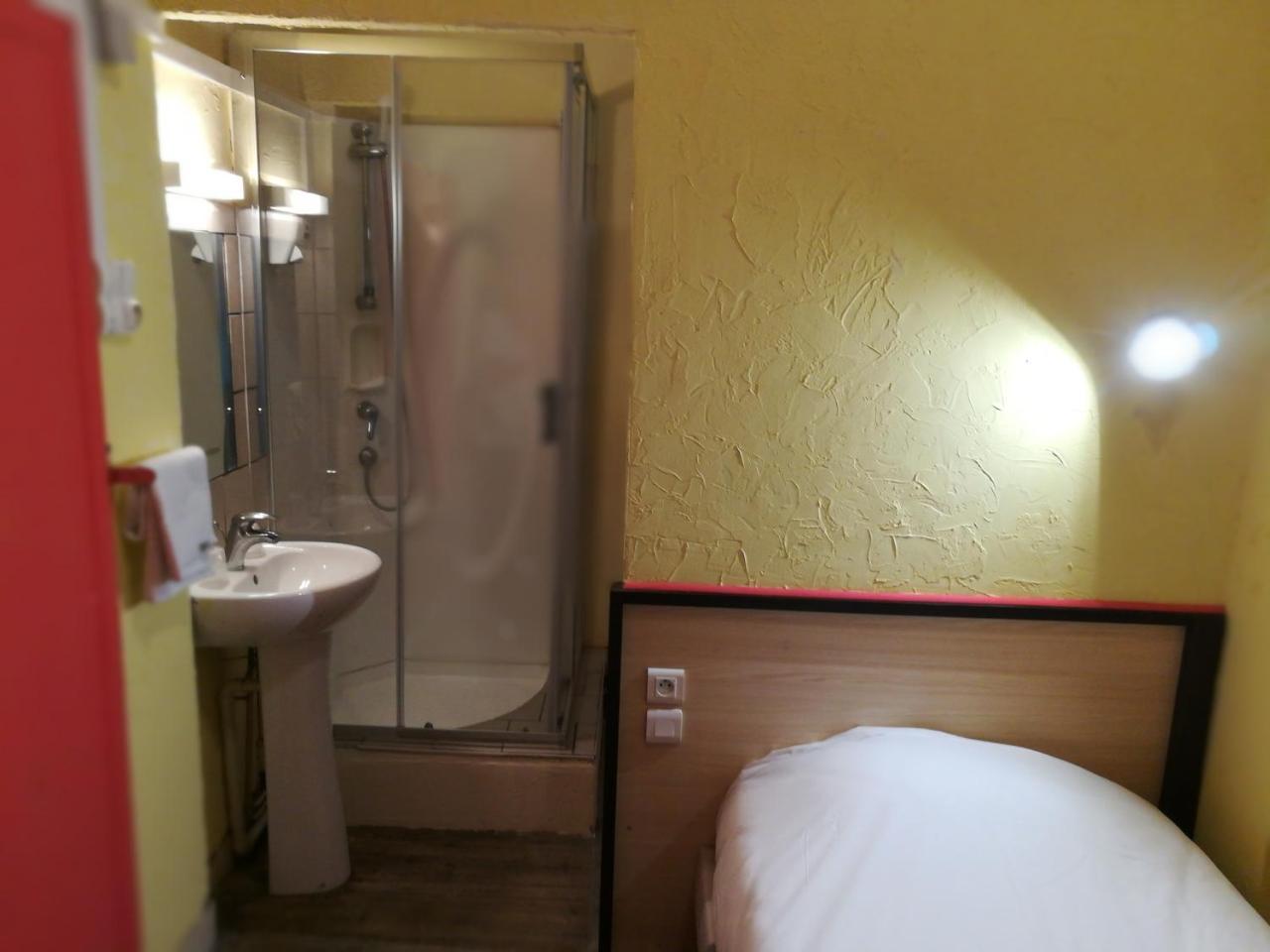 Hotel Renova Нант Экстерьер фото